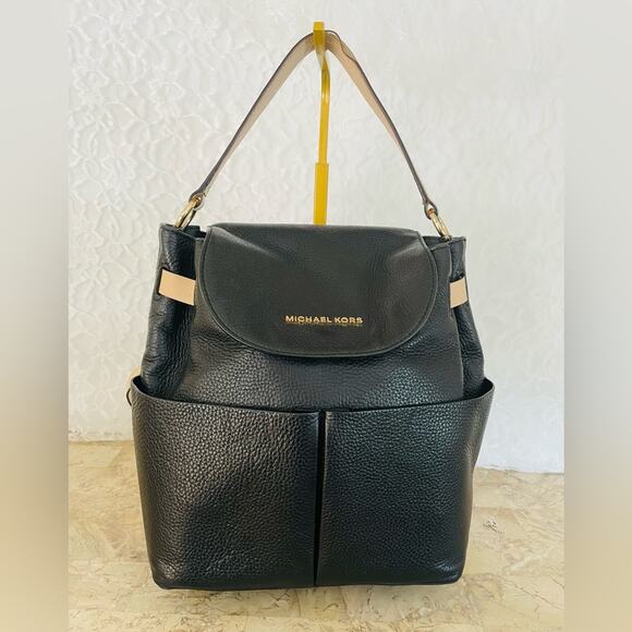 Michael Kors Black pebbled Leather Women's Bag backpack - Picture 1 of 10